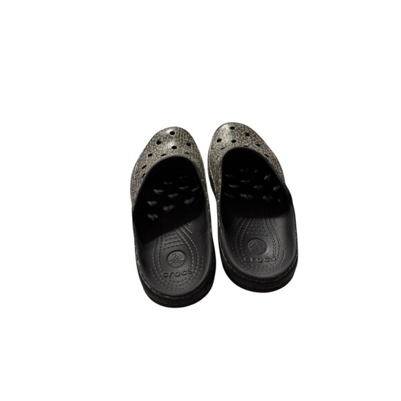 Womens Crocs Leopard Print Slip-On Clogs Size W8 Lightweight Comfort Shoes - Picture 2 of 8